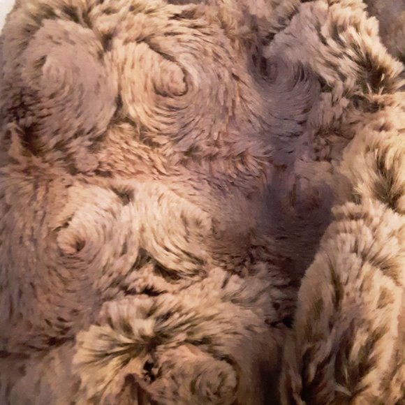 Peace and Pearls Infinity Scarf Head Shoulder Wrap - Picture 4 of 6